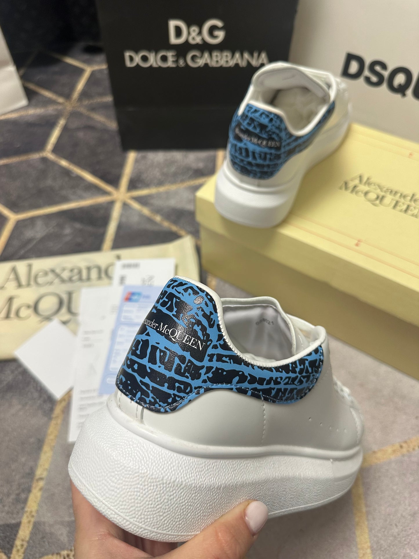 AMQ CANVAS BLUE