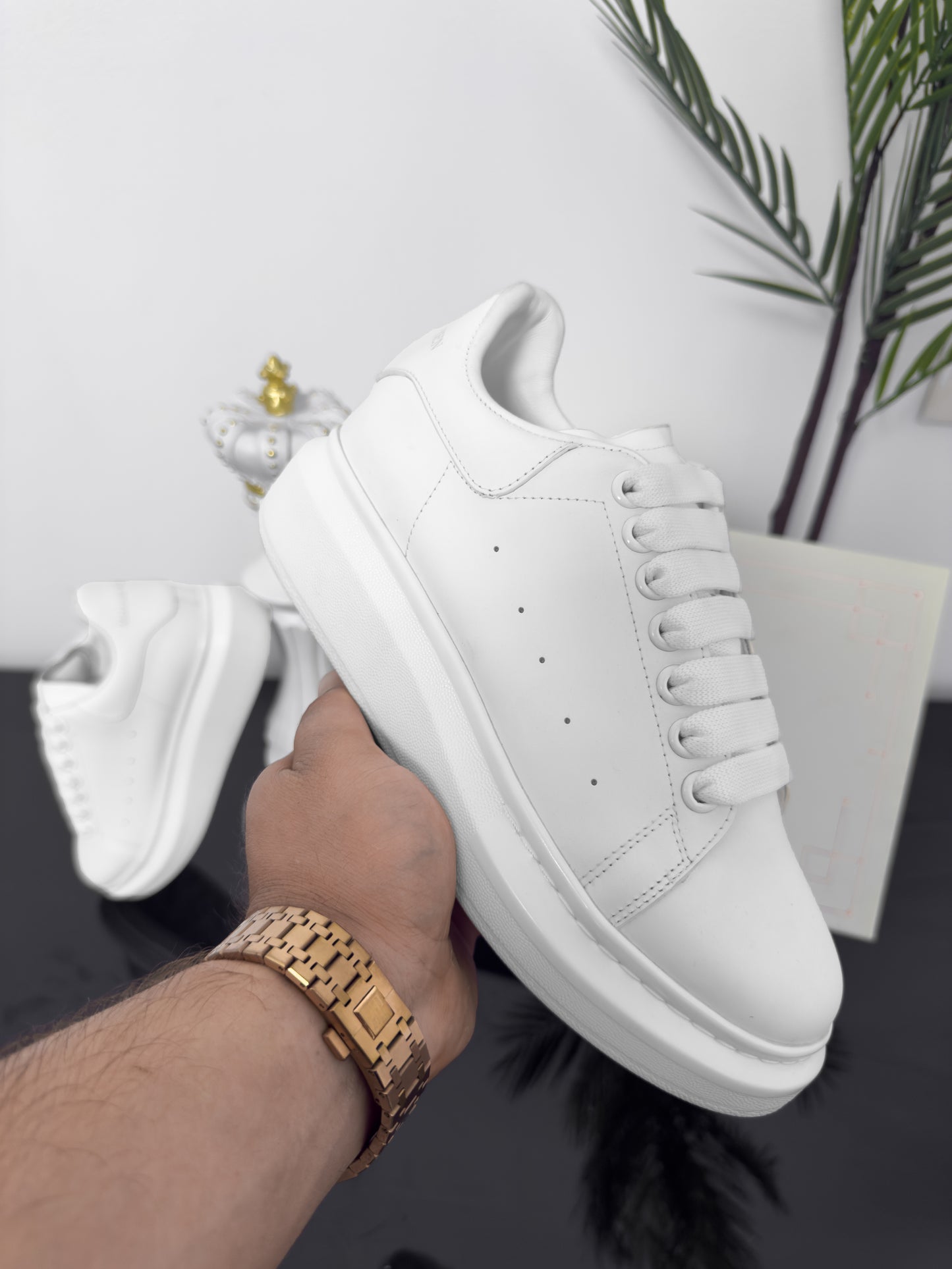 AMQ FULL WHITE