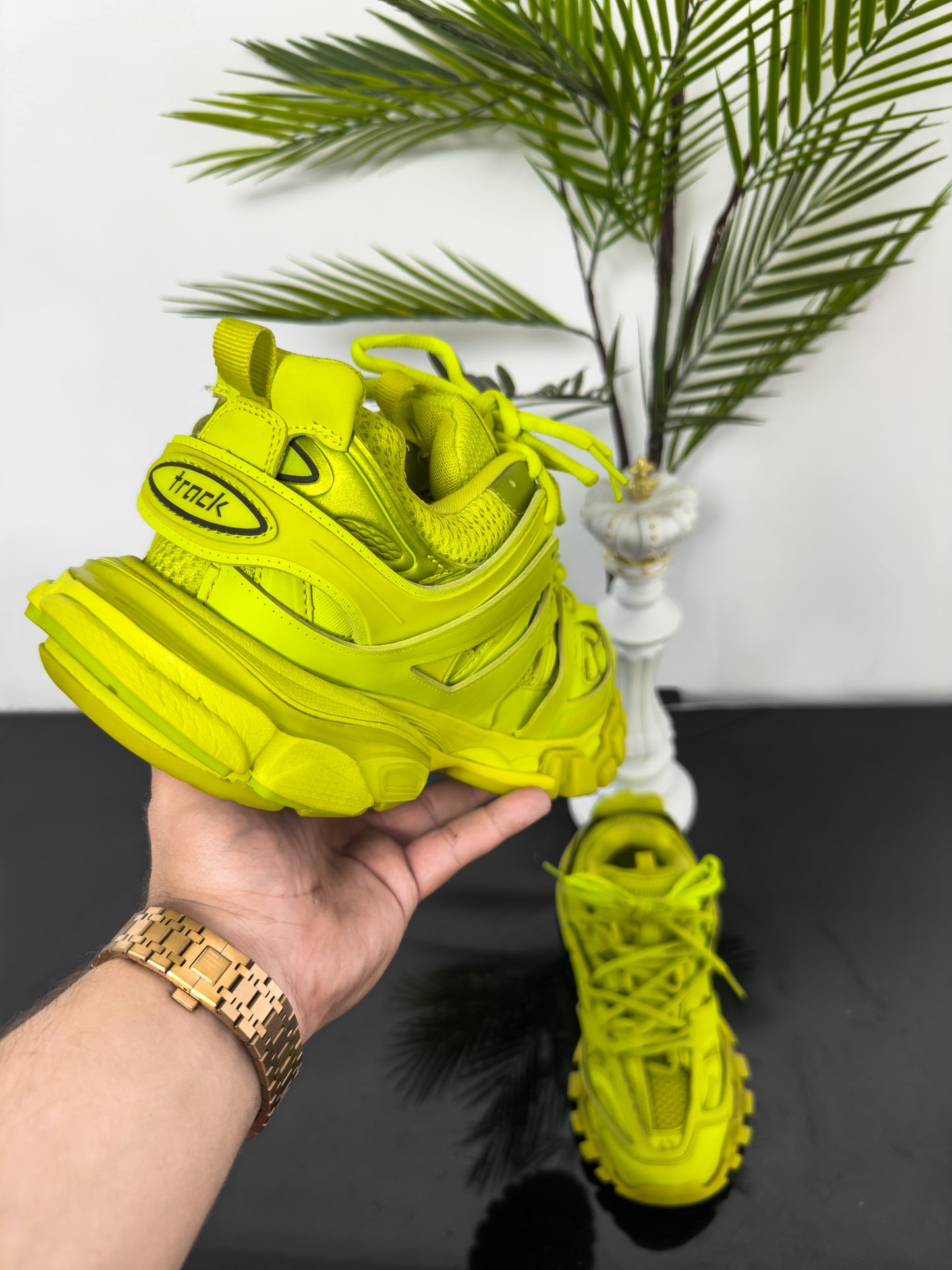 BAL TRACK NEON YELLOW
