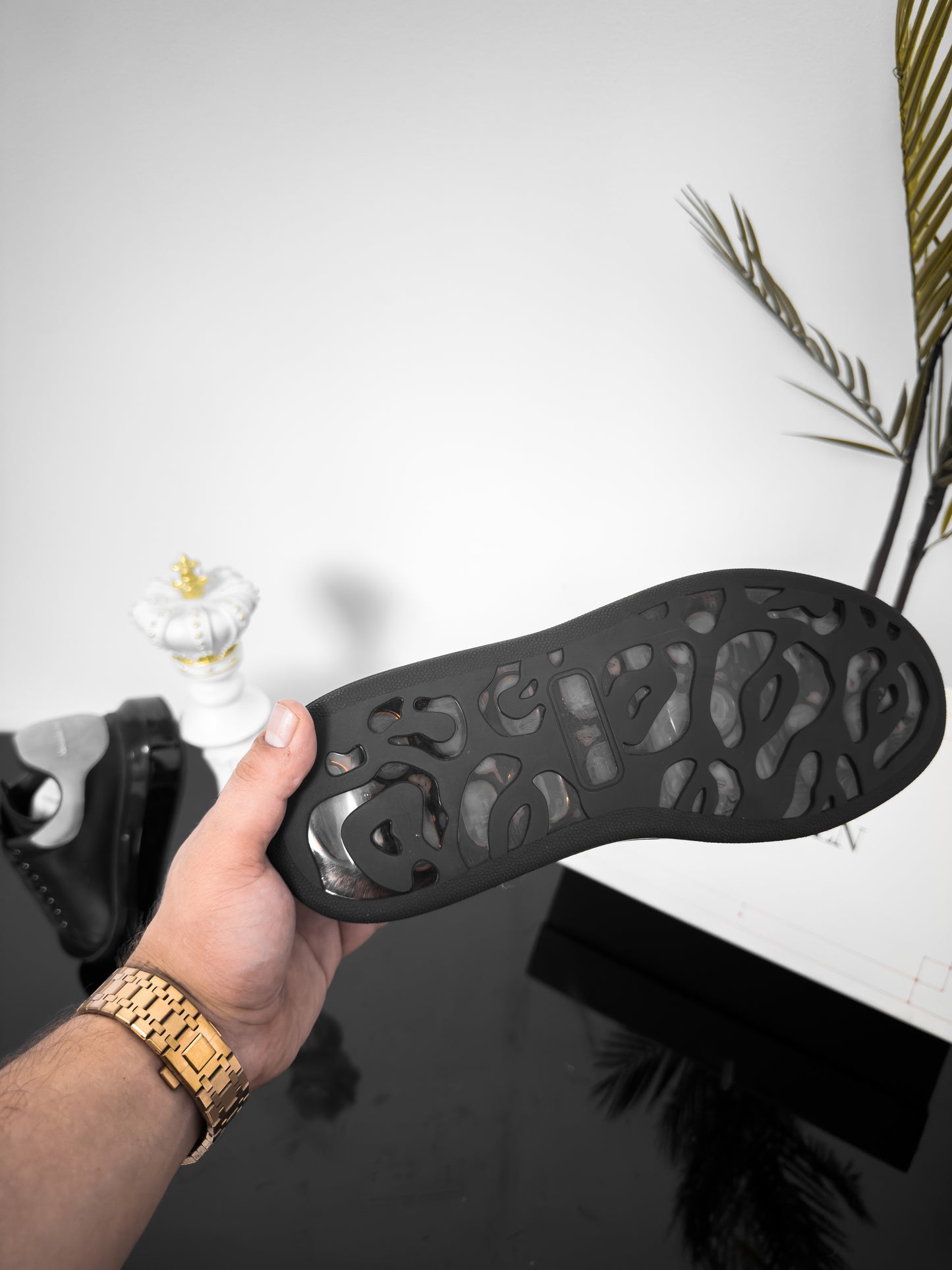 AMQ JETBLACK GREY