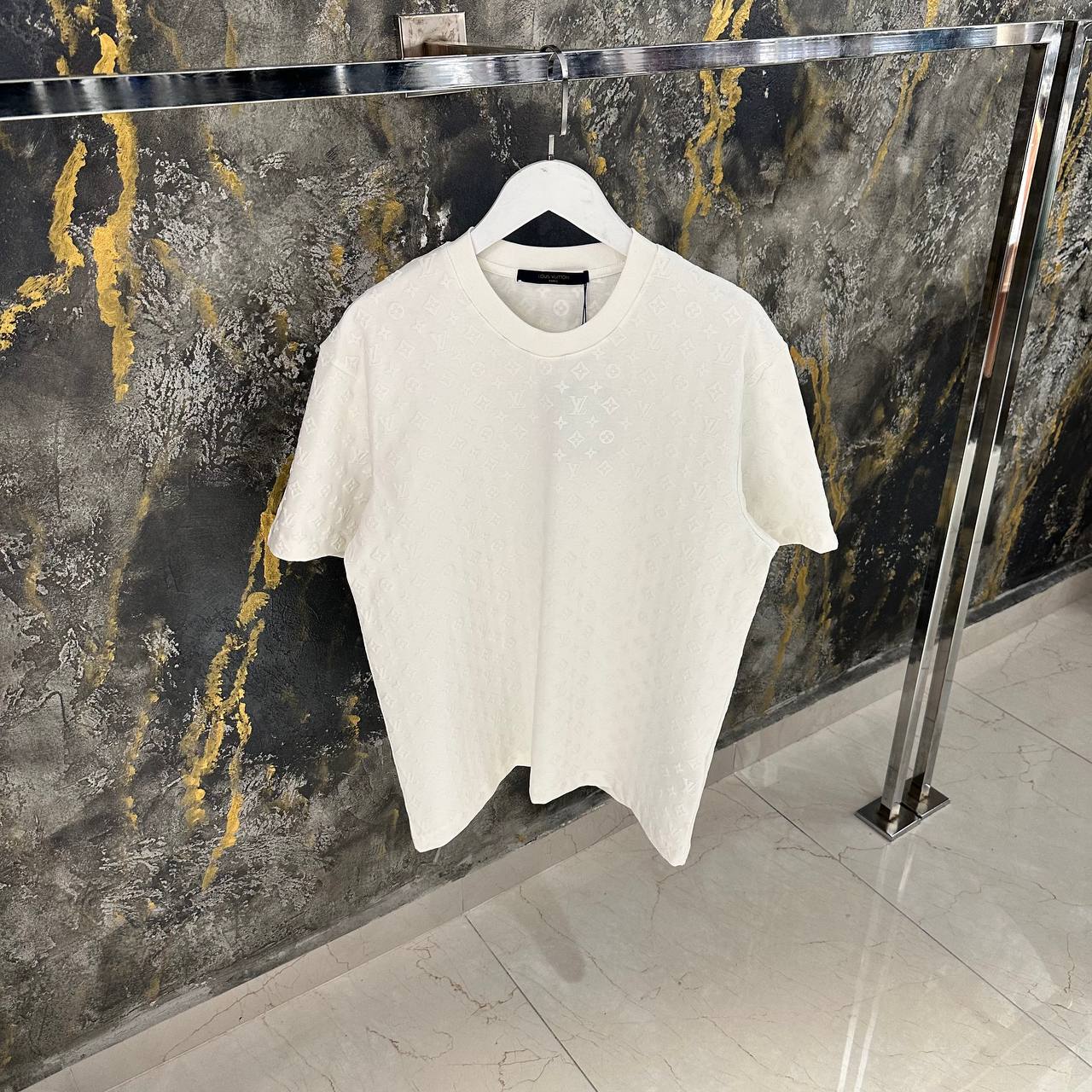 LV HOLOGRAM ALB/NEGRU