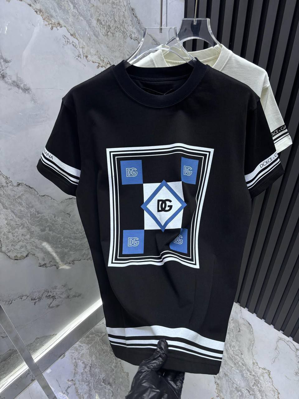 DG SQUARE 2 ALB/NEGRU