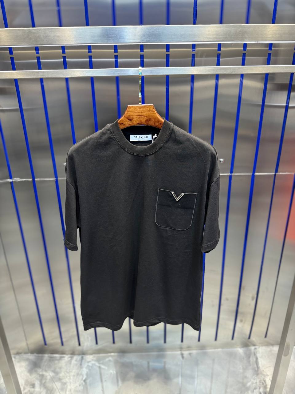 VLTN POCKET ALB/NEGRU