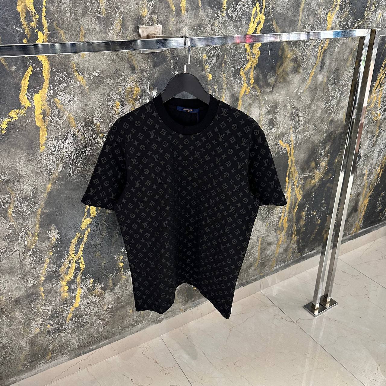 LV HOLOGRAM ALB/NEGRU