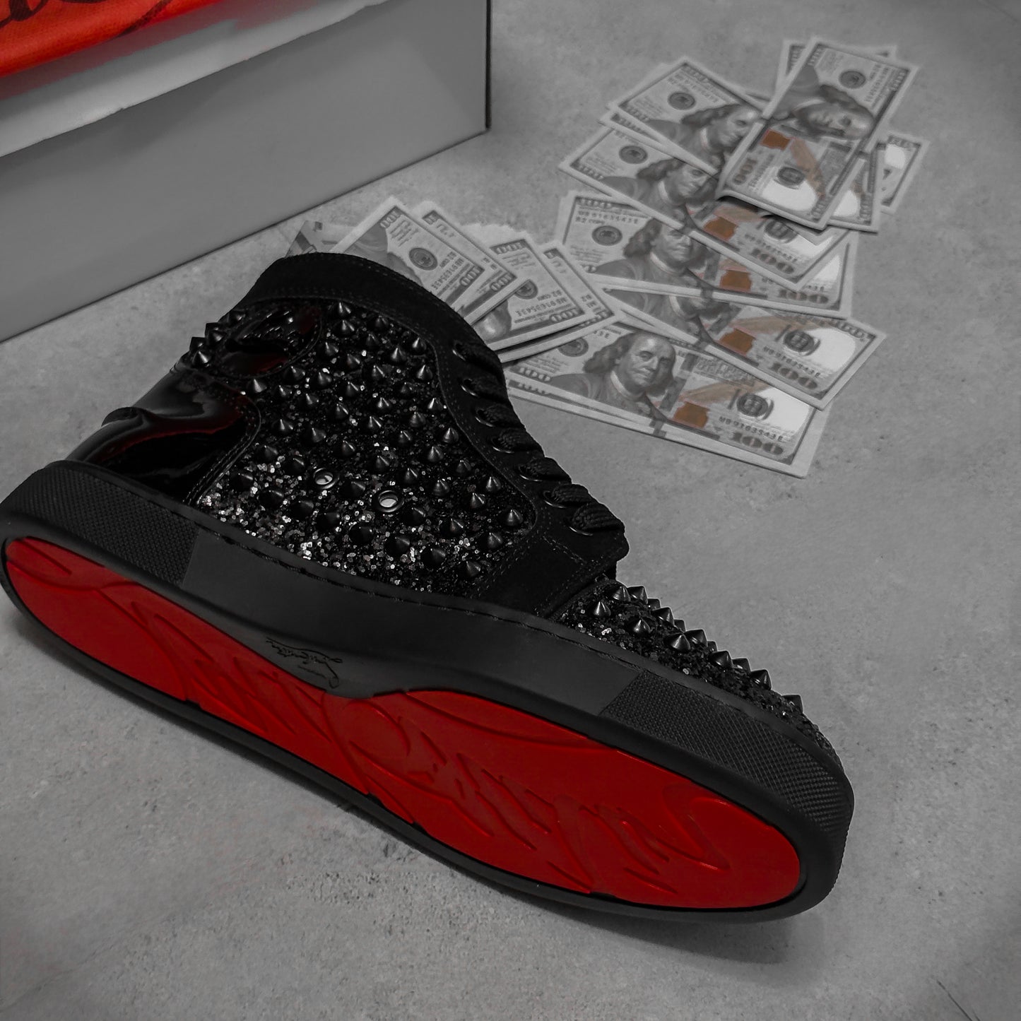 LB HIGH SPIKE SHINNY