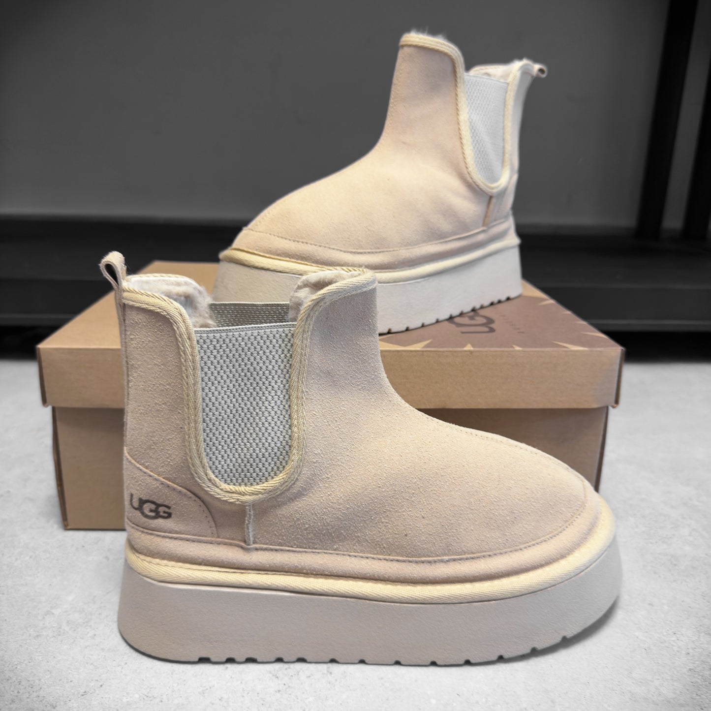 UGG NEUMEL CREM/MARO/NEGRU