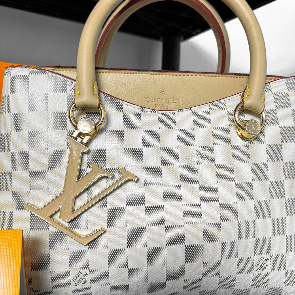 LV BAG BEIGE MONOGRAM