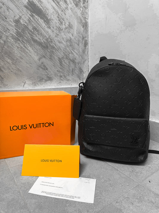 LV CANVAS LOGO BACKPACK
