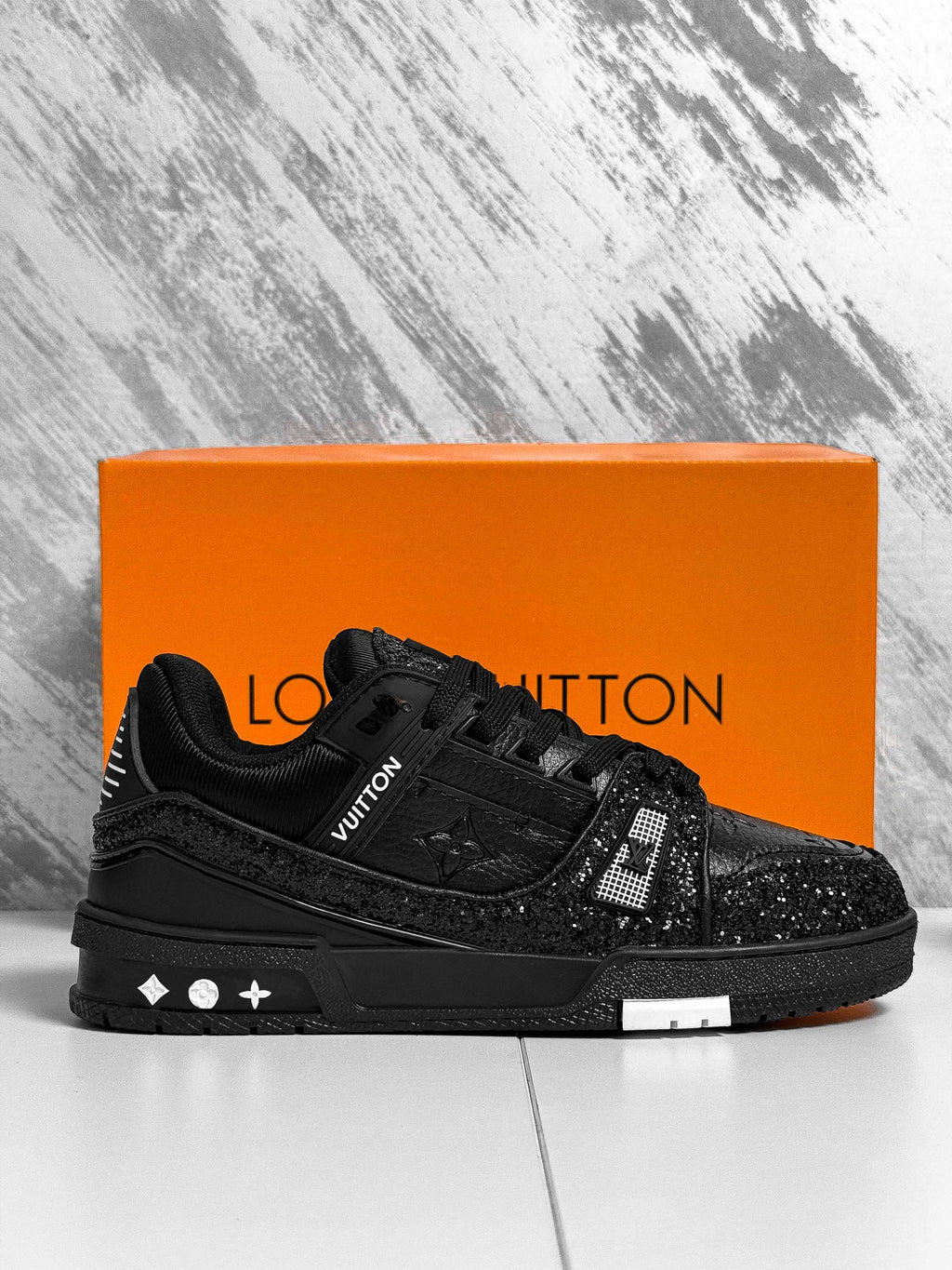 LV Trainers Shinny