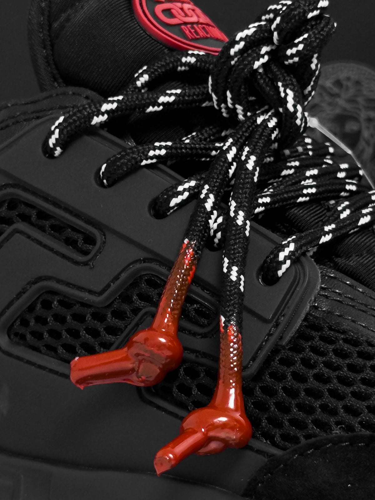 Chain Reaction Full Black