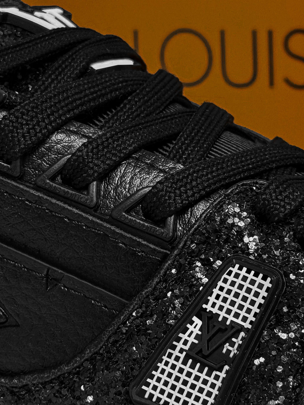 LV Trainers Shinny