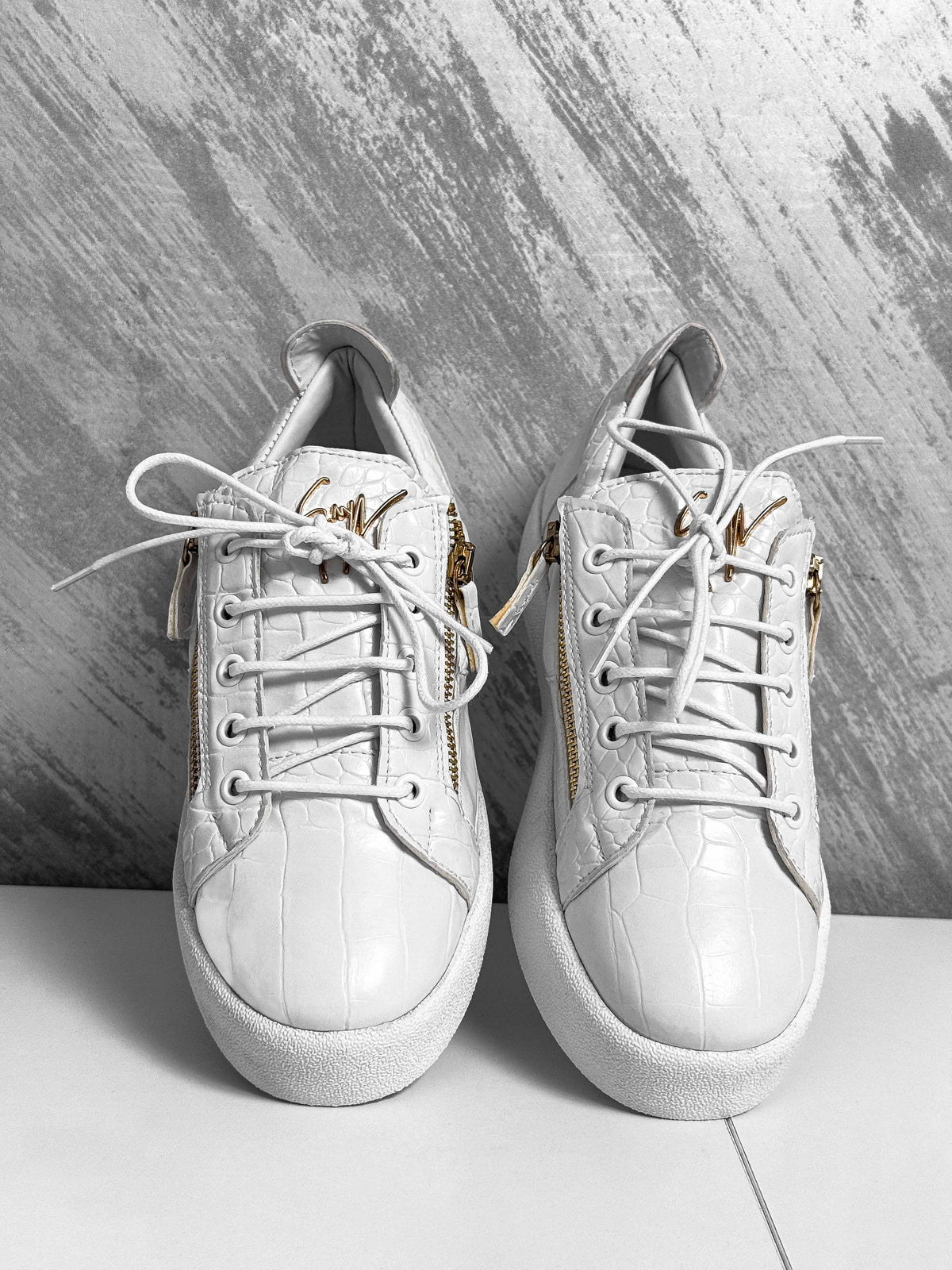 Giuseppe Zanotti Croco White