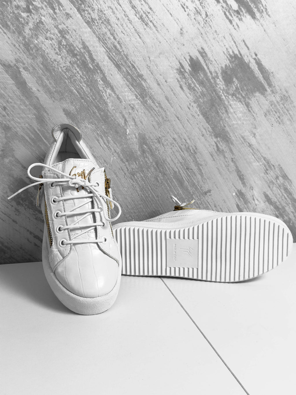 Giuseppe Zanotti Croco White