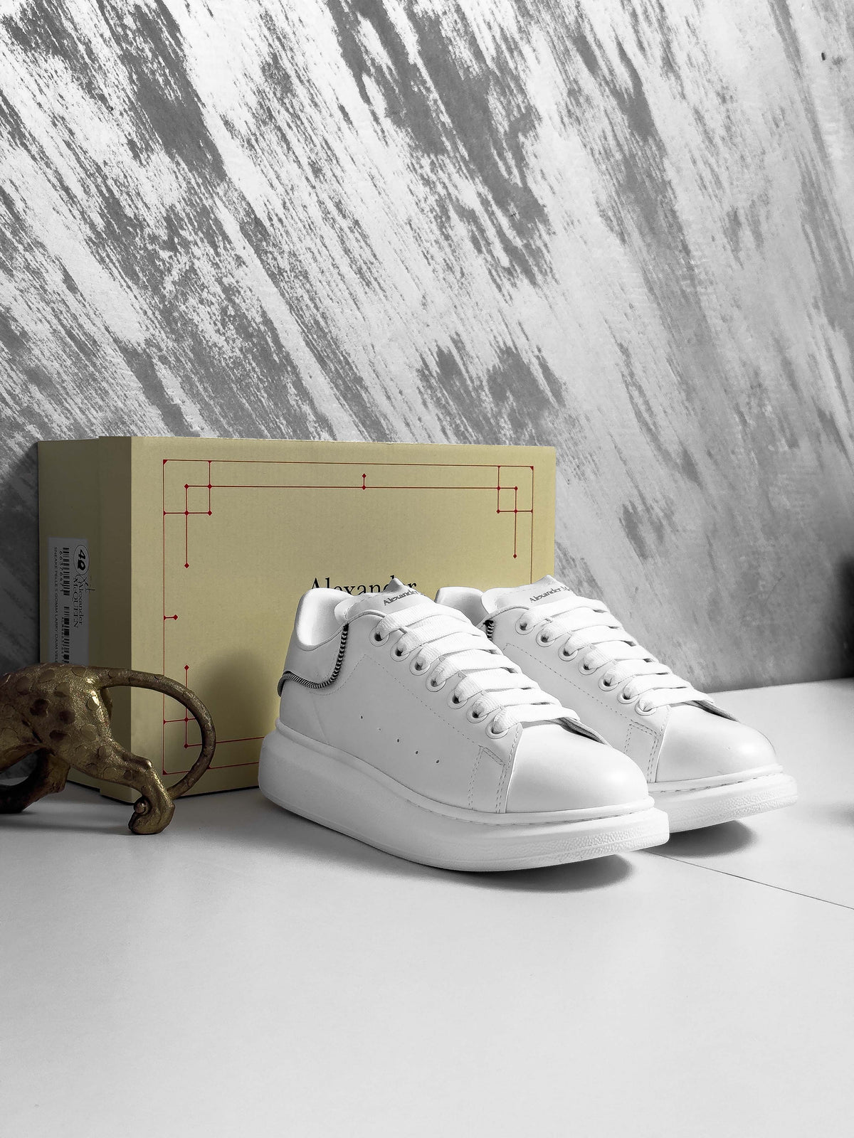 AMQ ZIPPER FULL WHITE