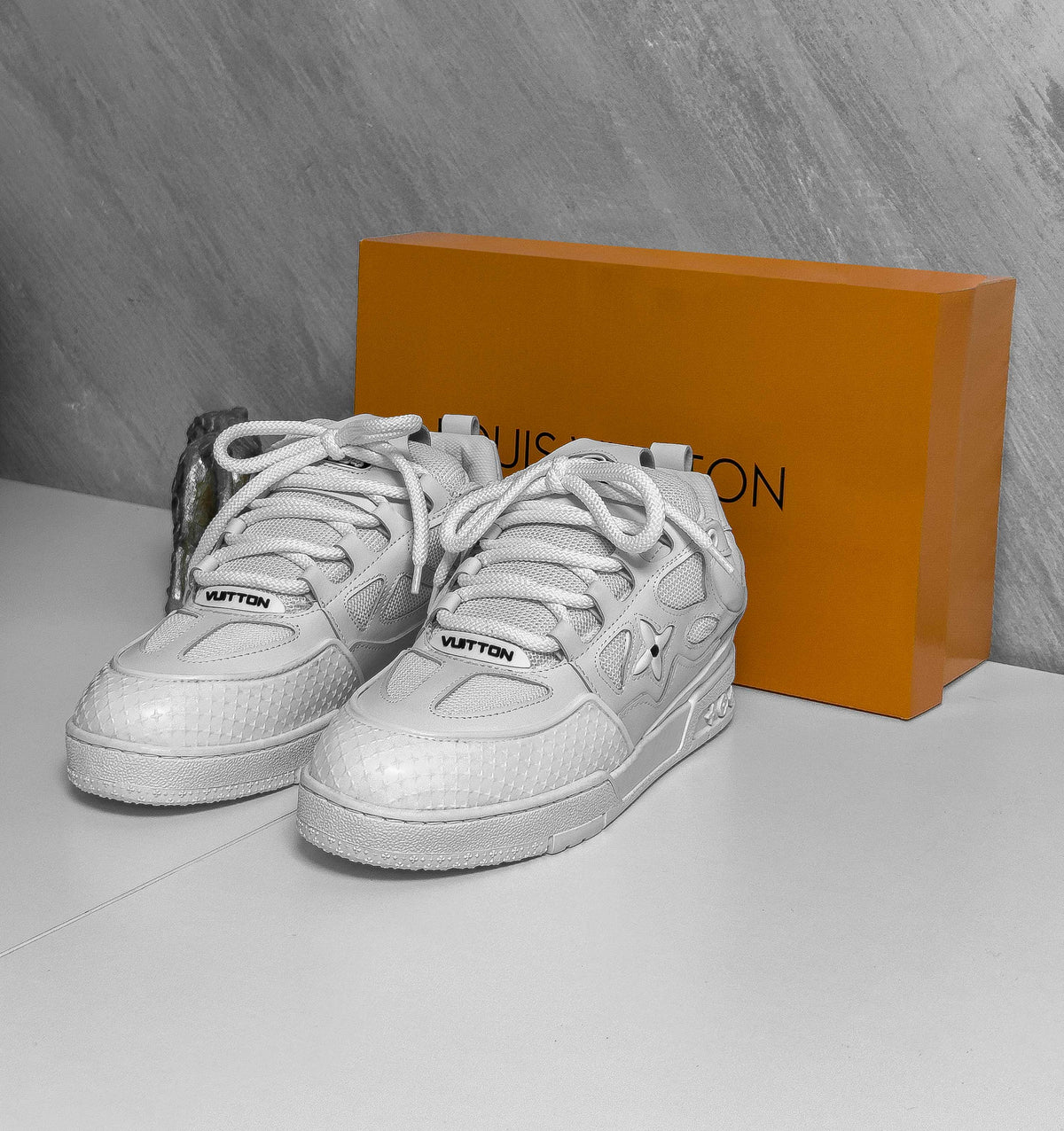 LV SKATE WHITE