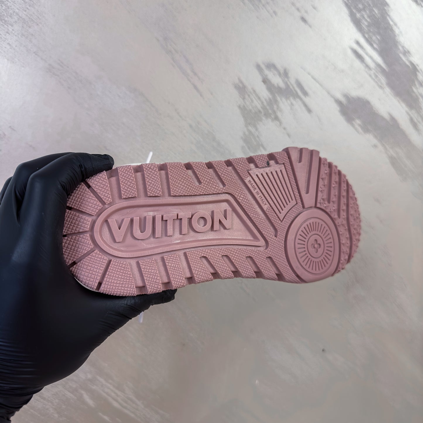 LV TRAINER PINK DENIM