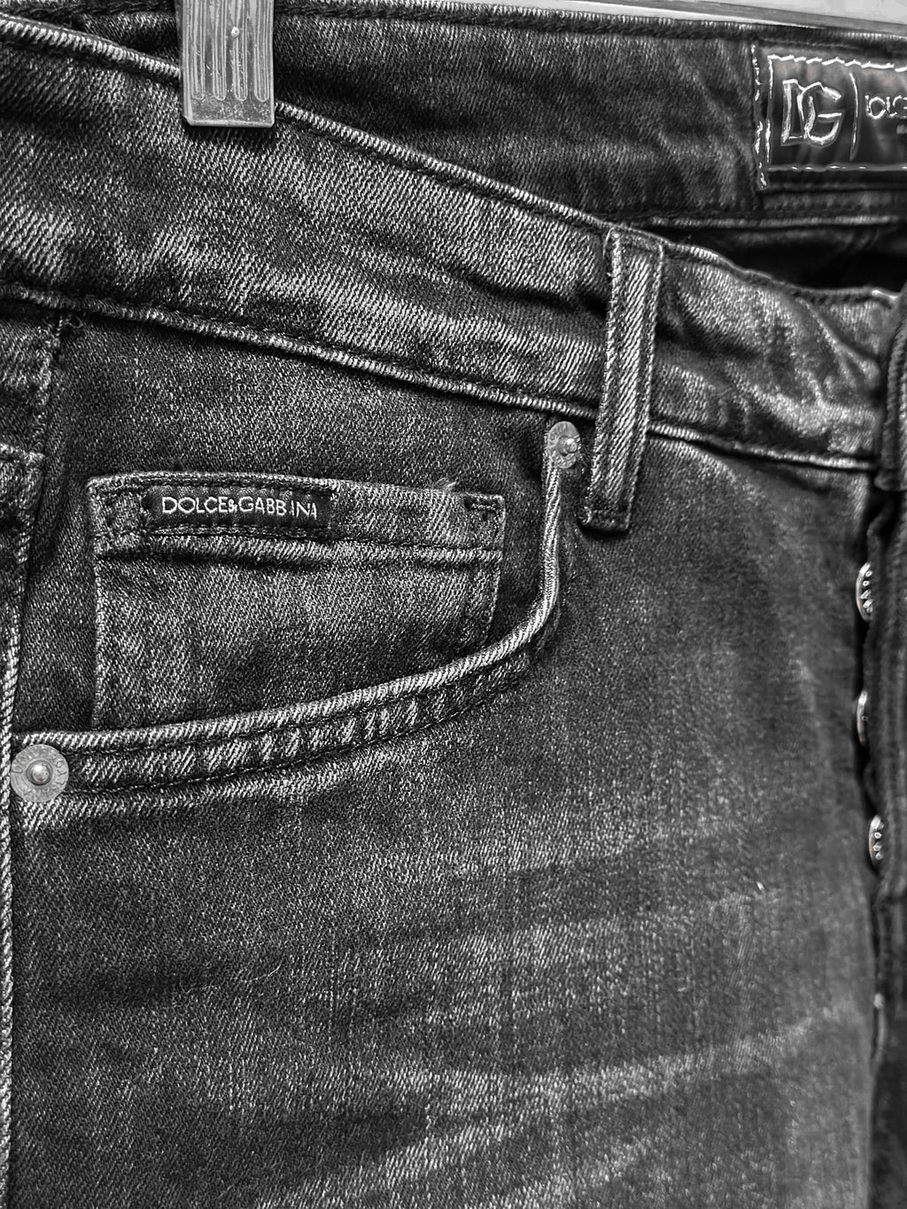 DG PLATE FBLACK SUMMER