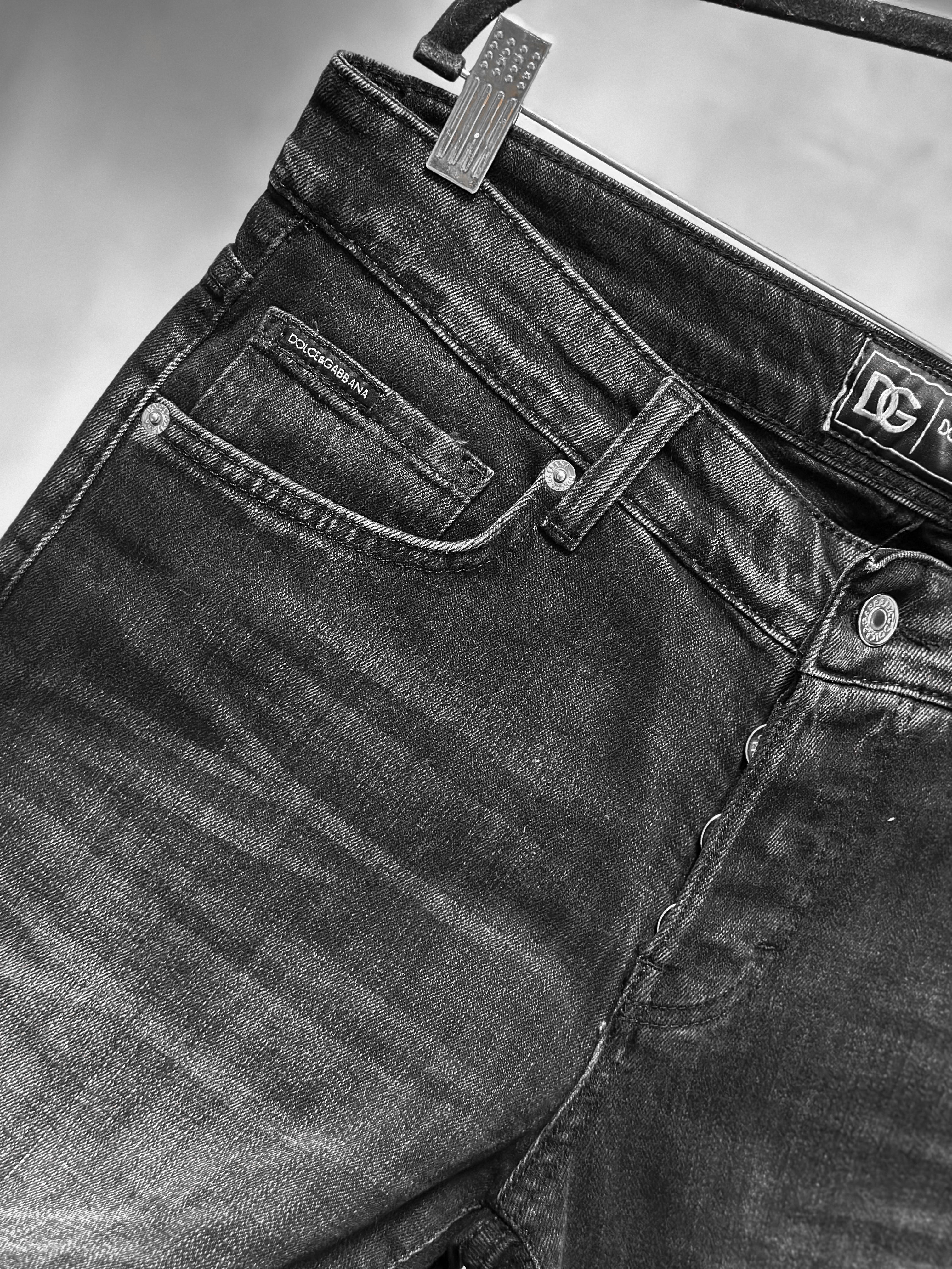 DG PLATE FBLACK SUMMER