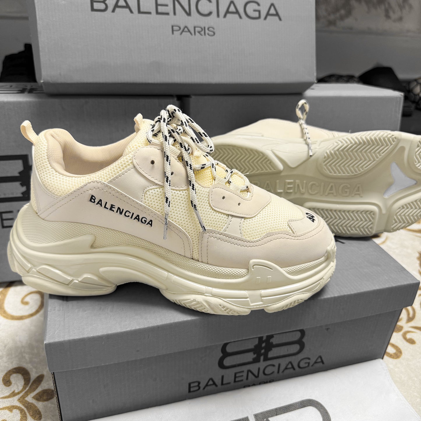 BAL TRIPLE S CREAM