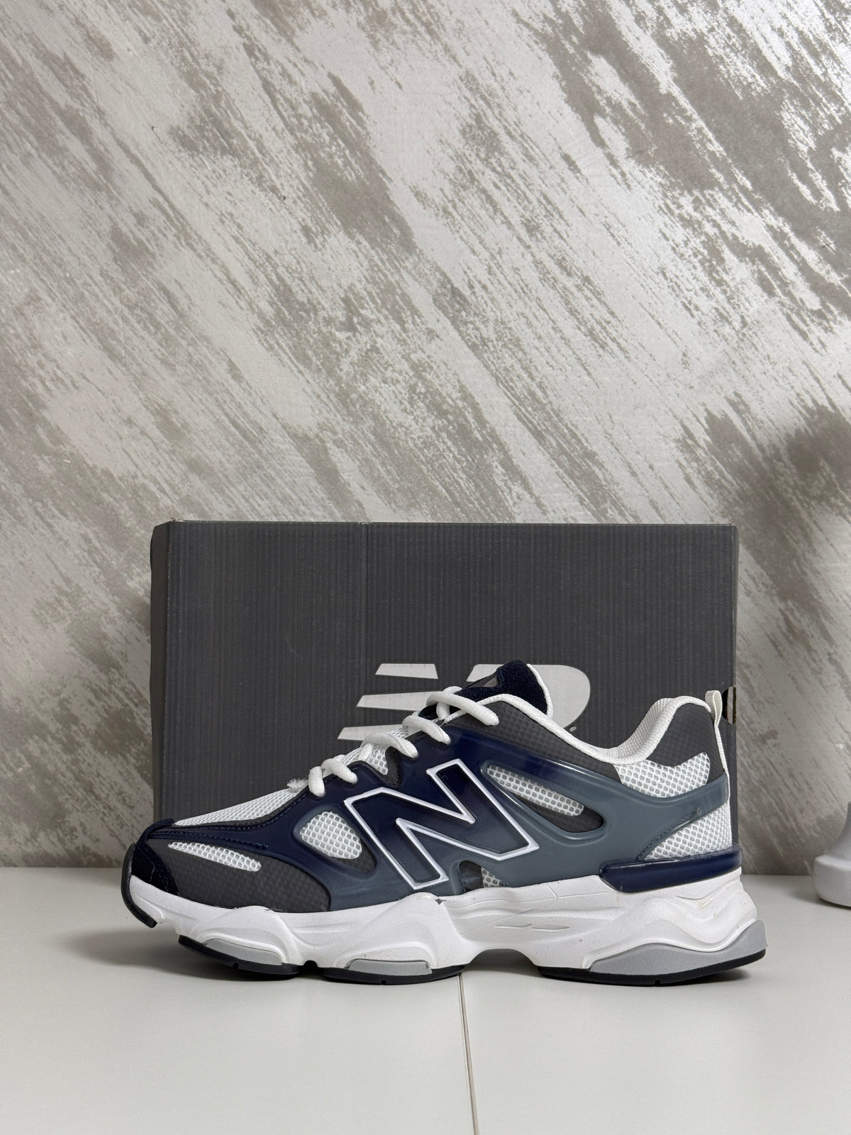 NB RUNNER 9060