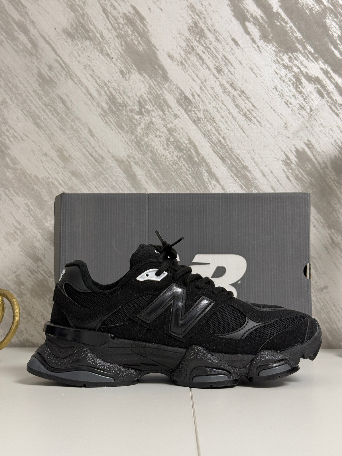 NB FULL BLACK 9060