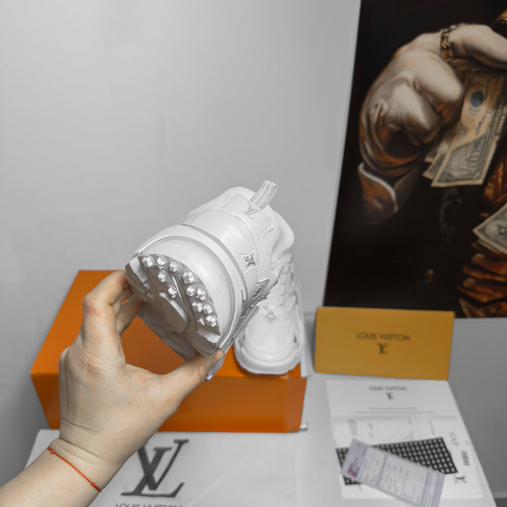 LV Runner Tatic White