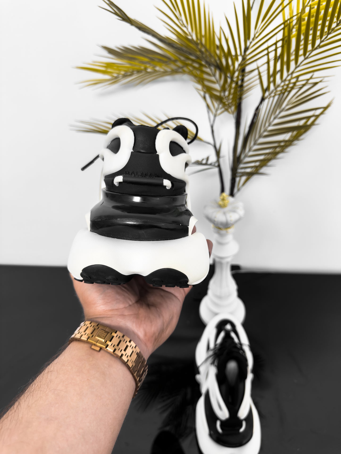 BALMAIN UNICORN B&W