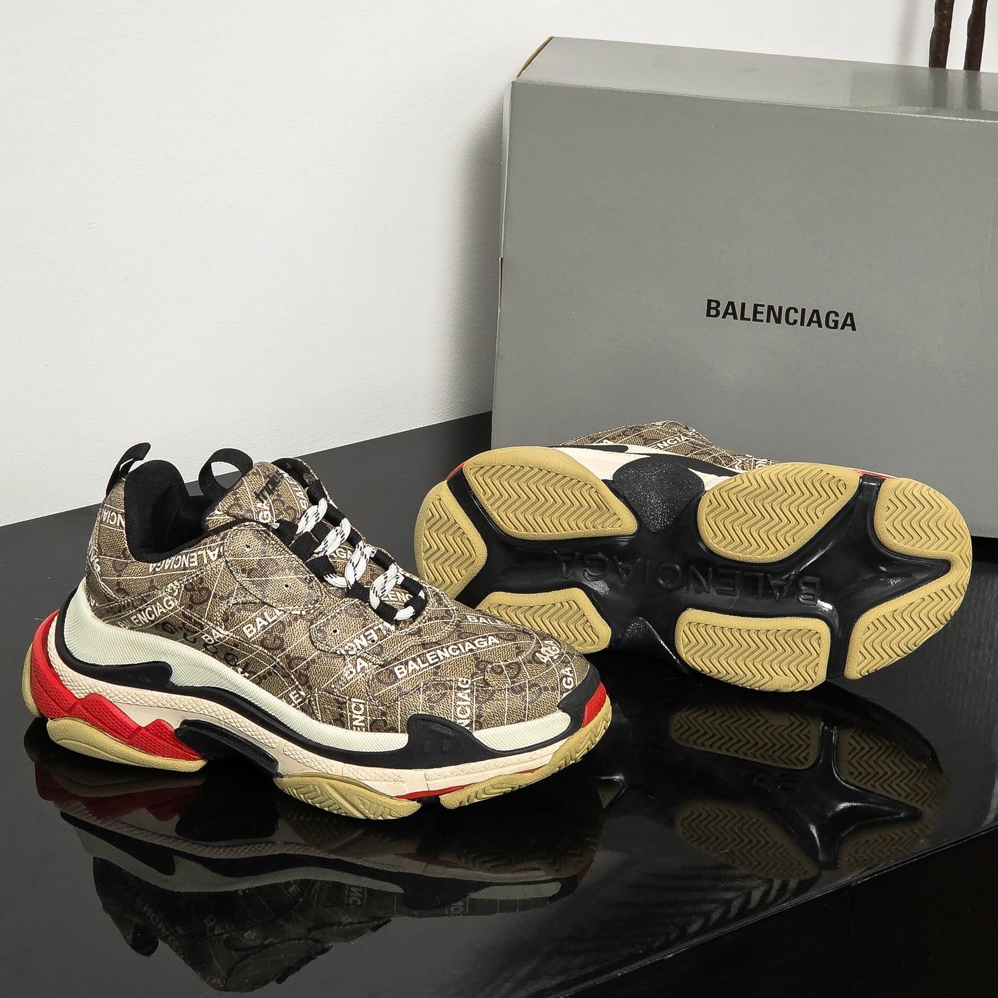 BAL X GG TRIPLE S