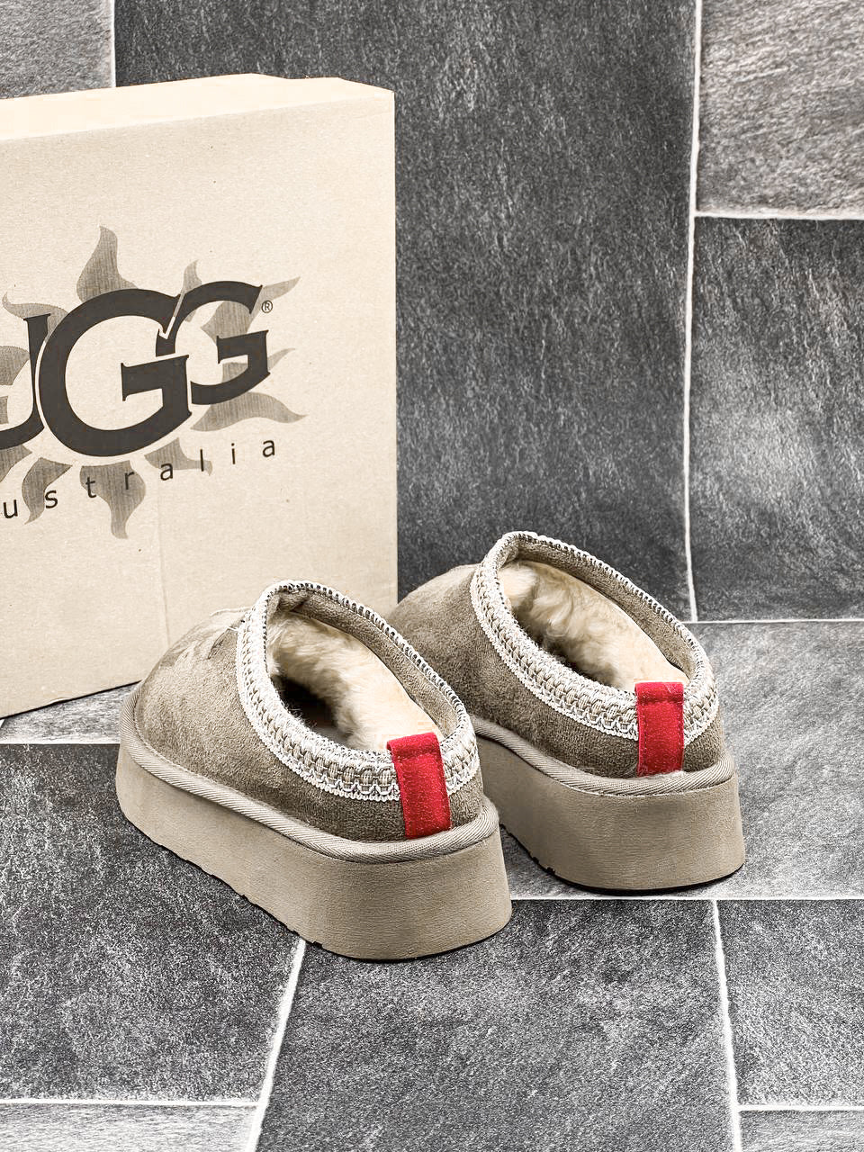 UGG TAZZ CREAM