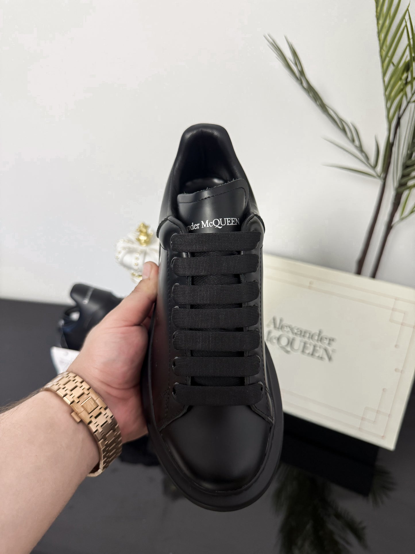 AMQ MATTE SILVER