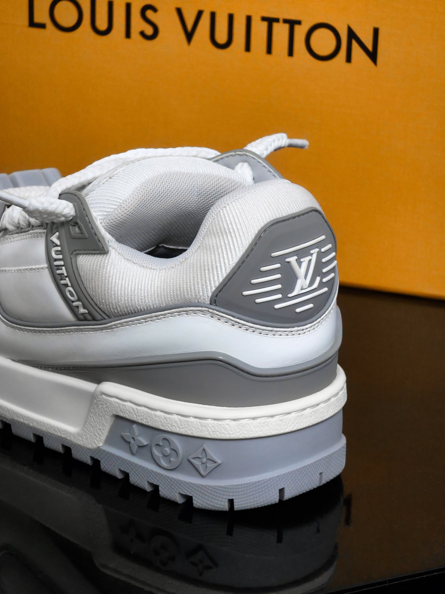 LV MAX PREMIUM
