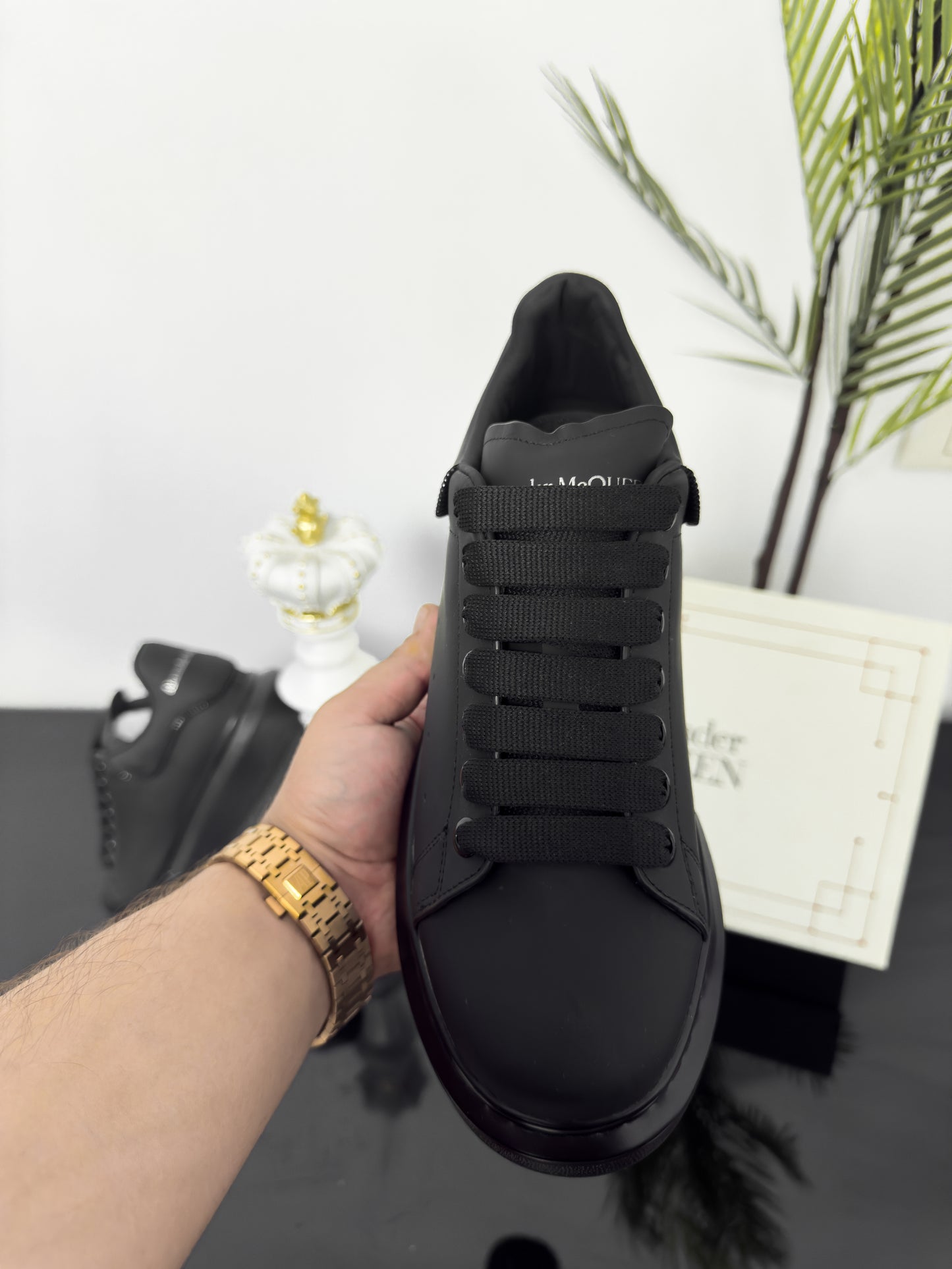AMQ ZIPPER BLACK