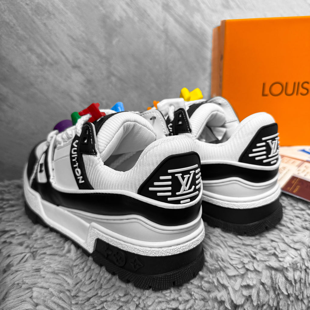 LV TRAINERS MAX B&W