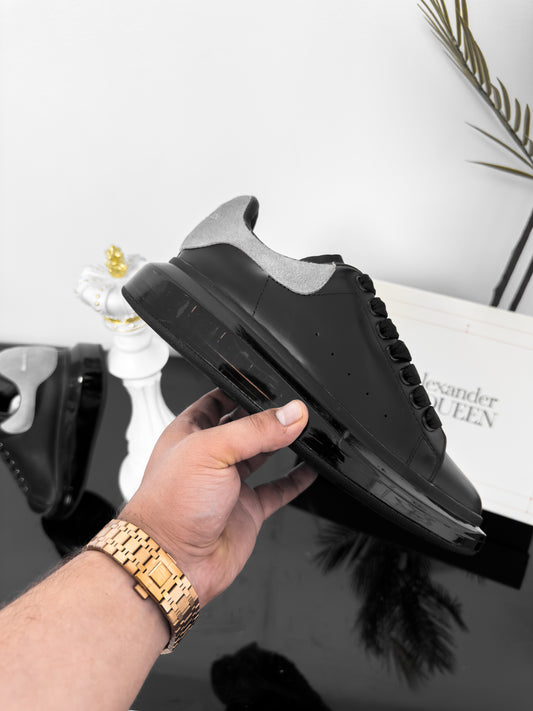 AMQ JETBLACK GREY