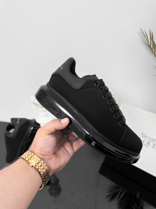 AMQ CANVAS JETBLACK