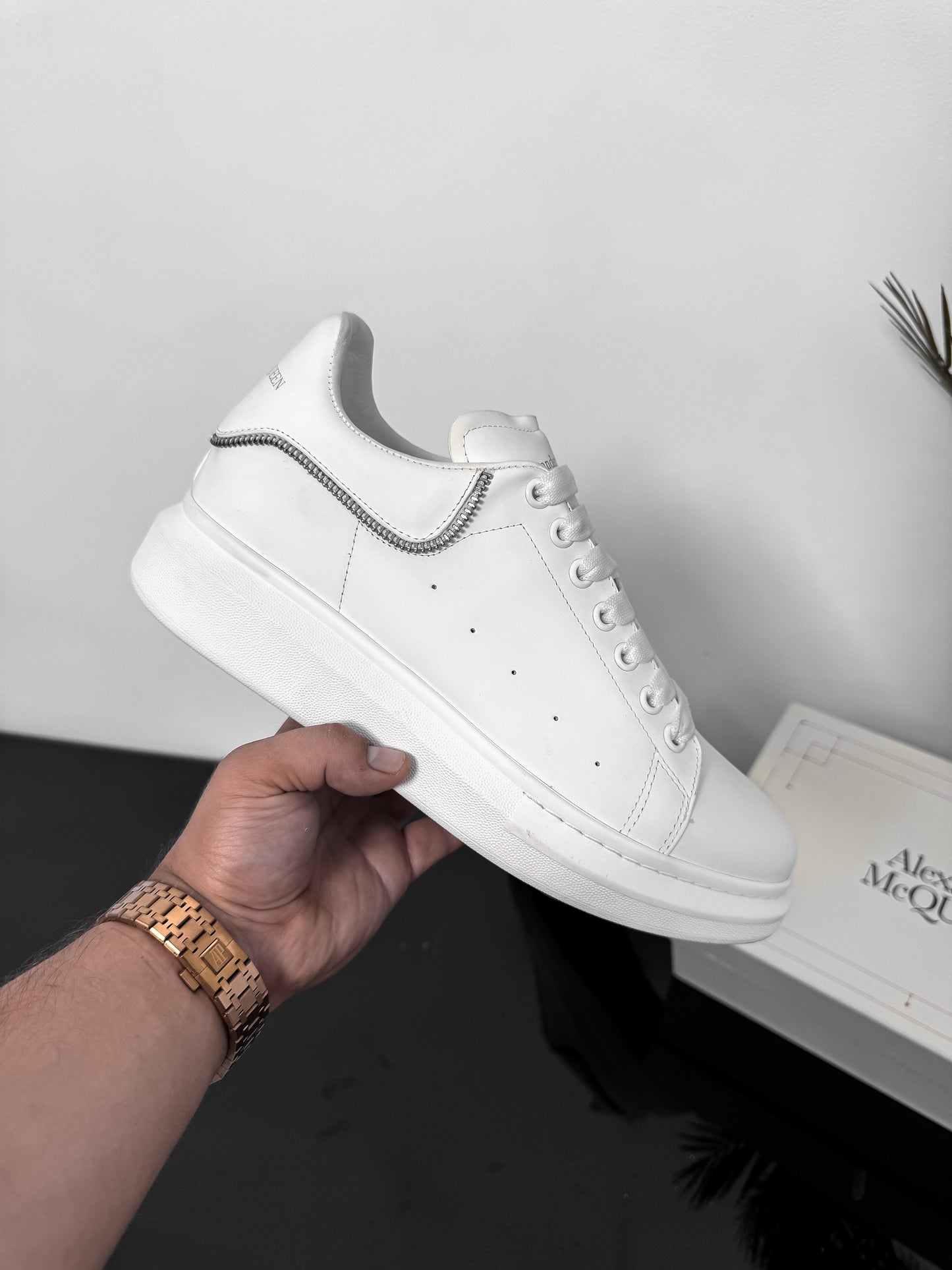 AMQ ZIPPER FULL WHITE