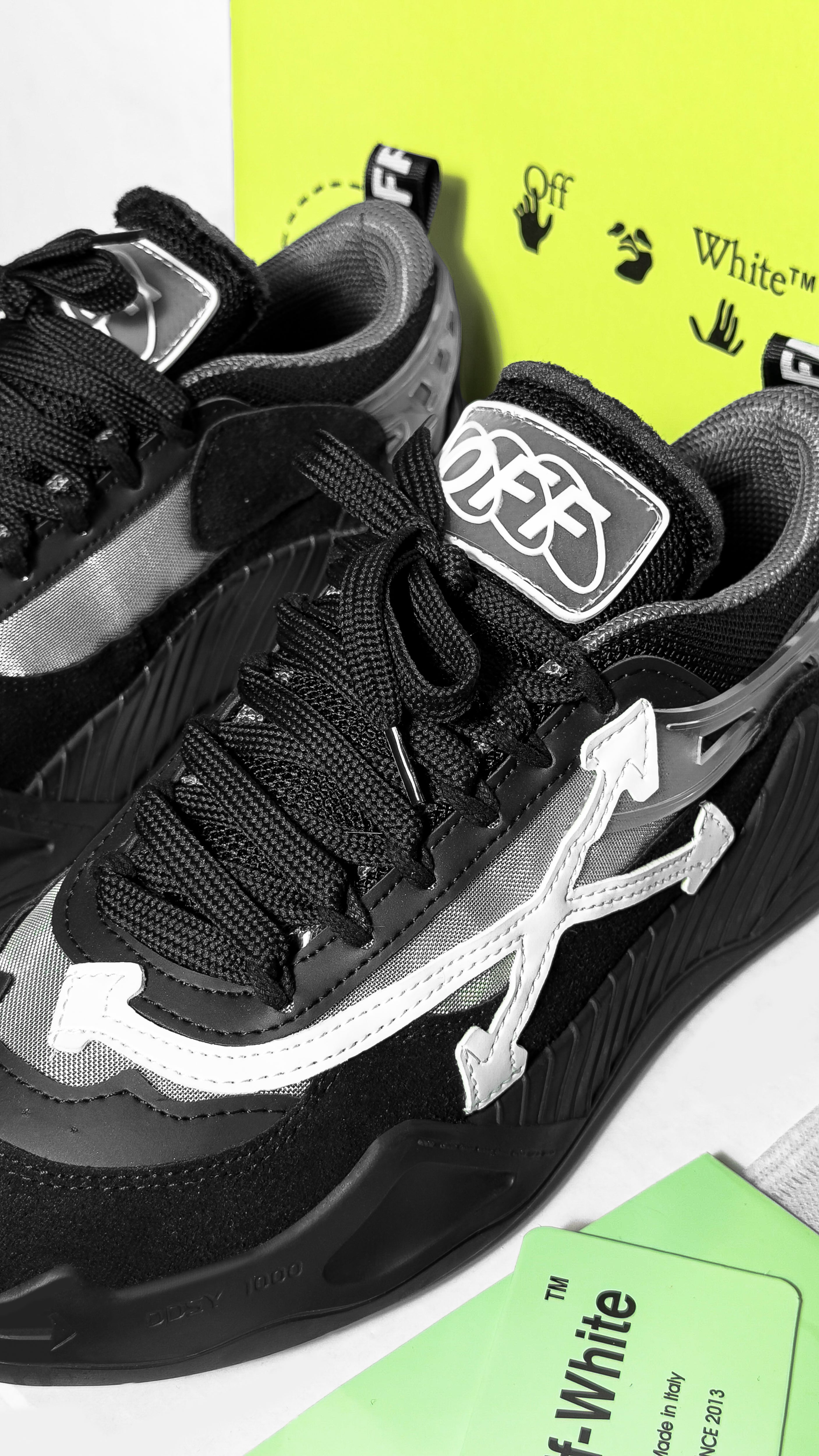 OFF-WHITE ODSY 1000 B&W 2
