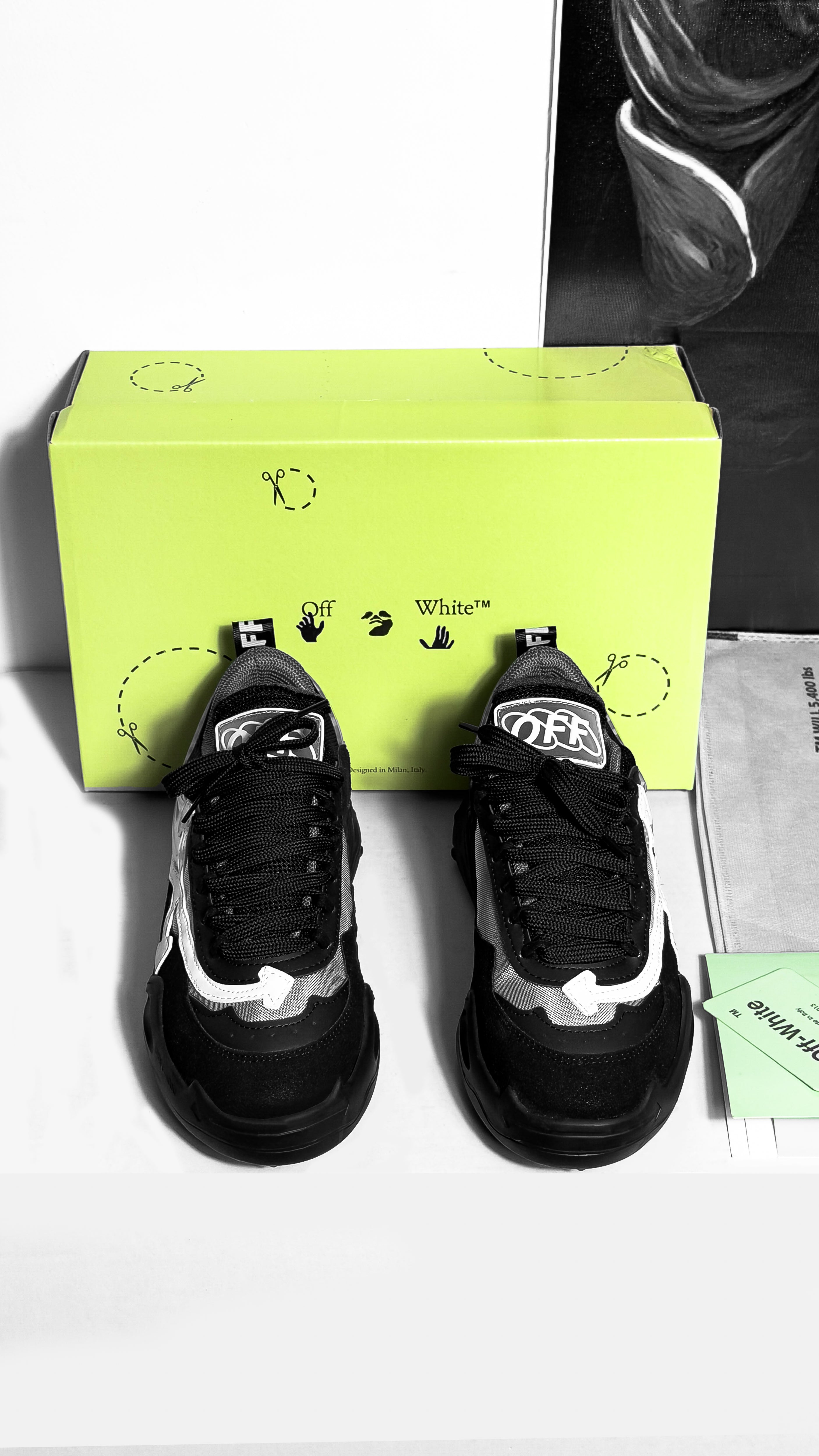 OFF-WHITE ODSY 1000 B&W 2