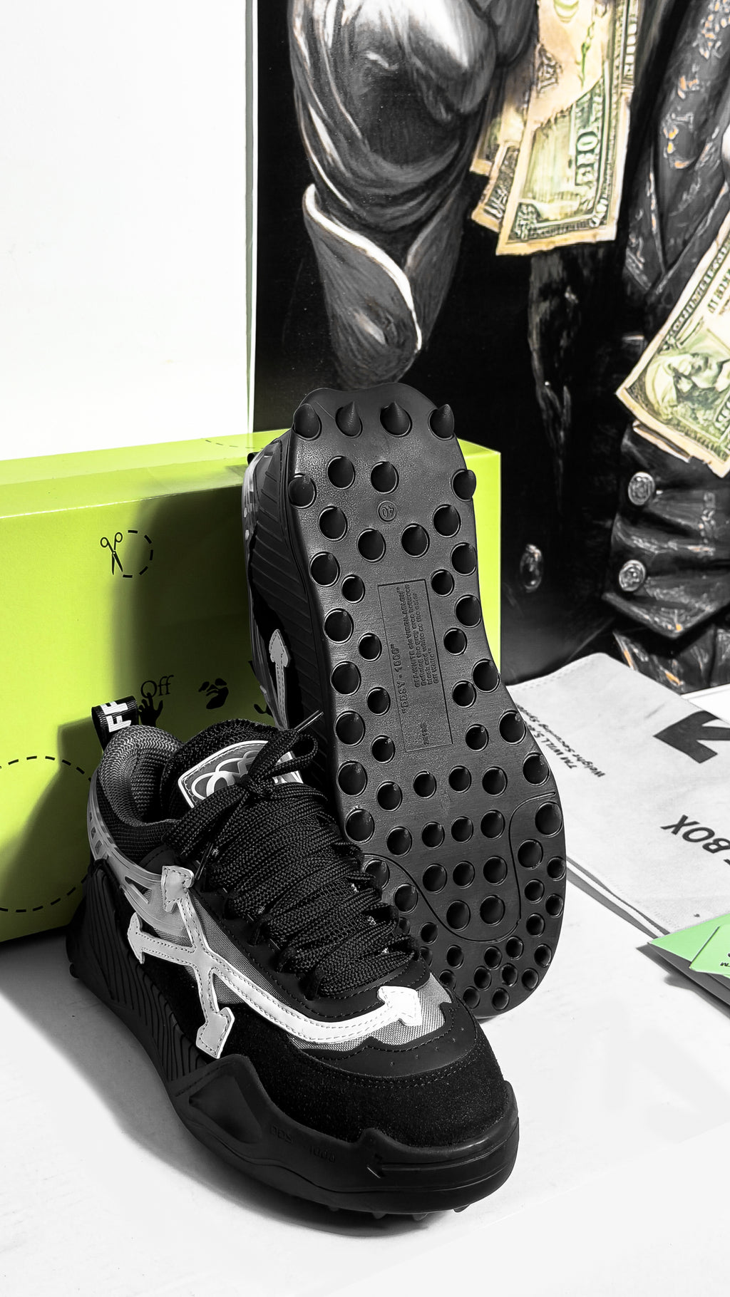 OFF-WHITE ODSY 1000 B&W 2