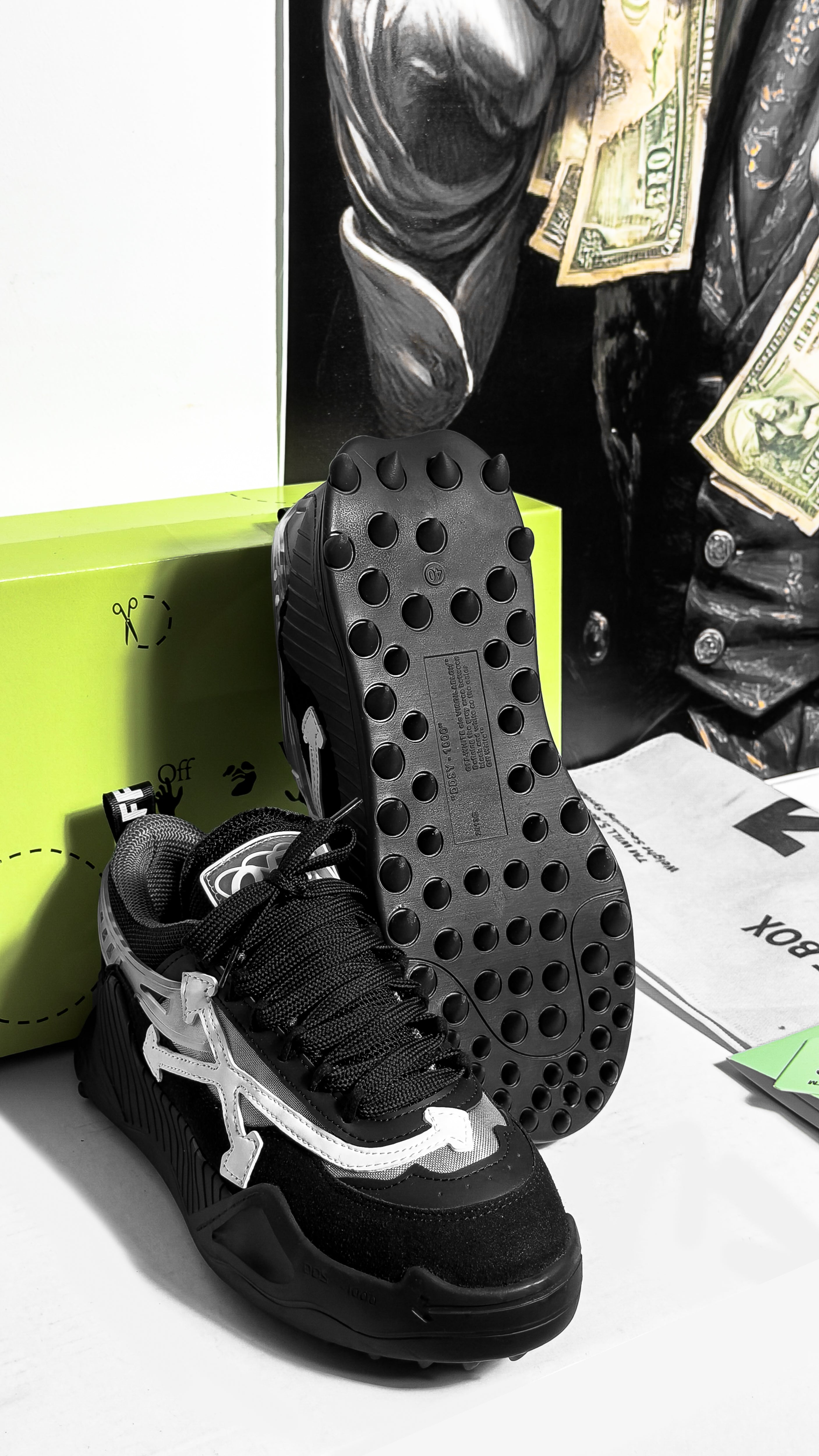 OFF-WHITE ODSY 1000 B&W 2