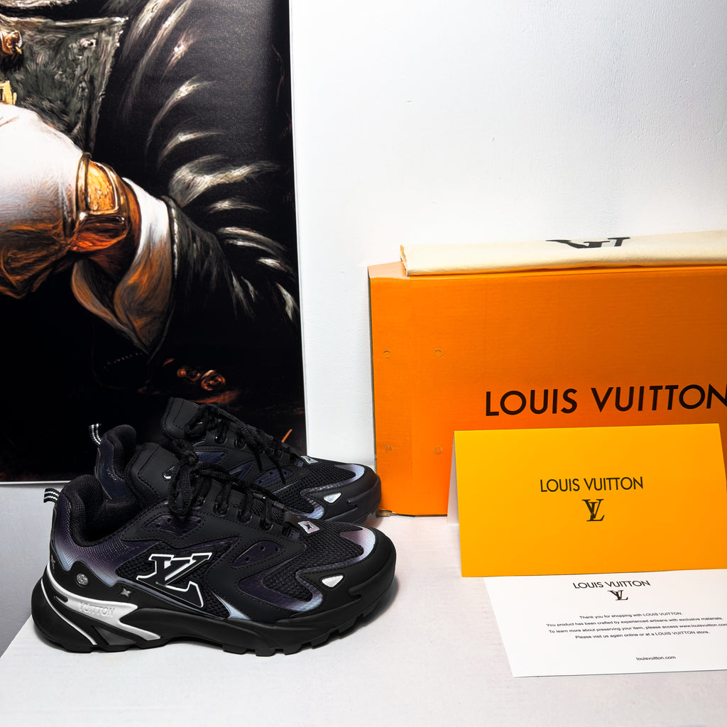 LV Runner Tactic Black