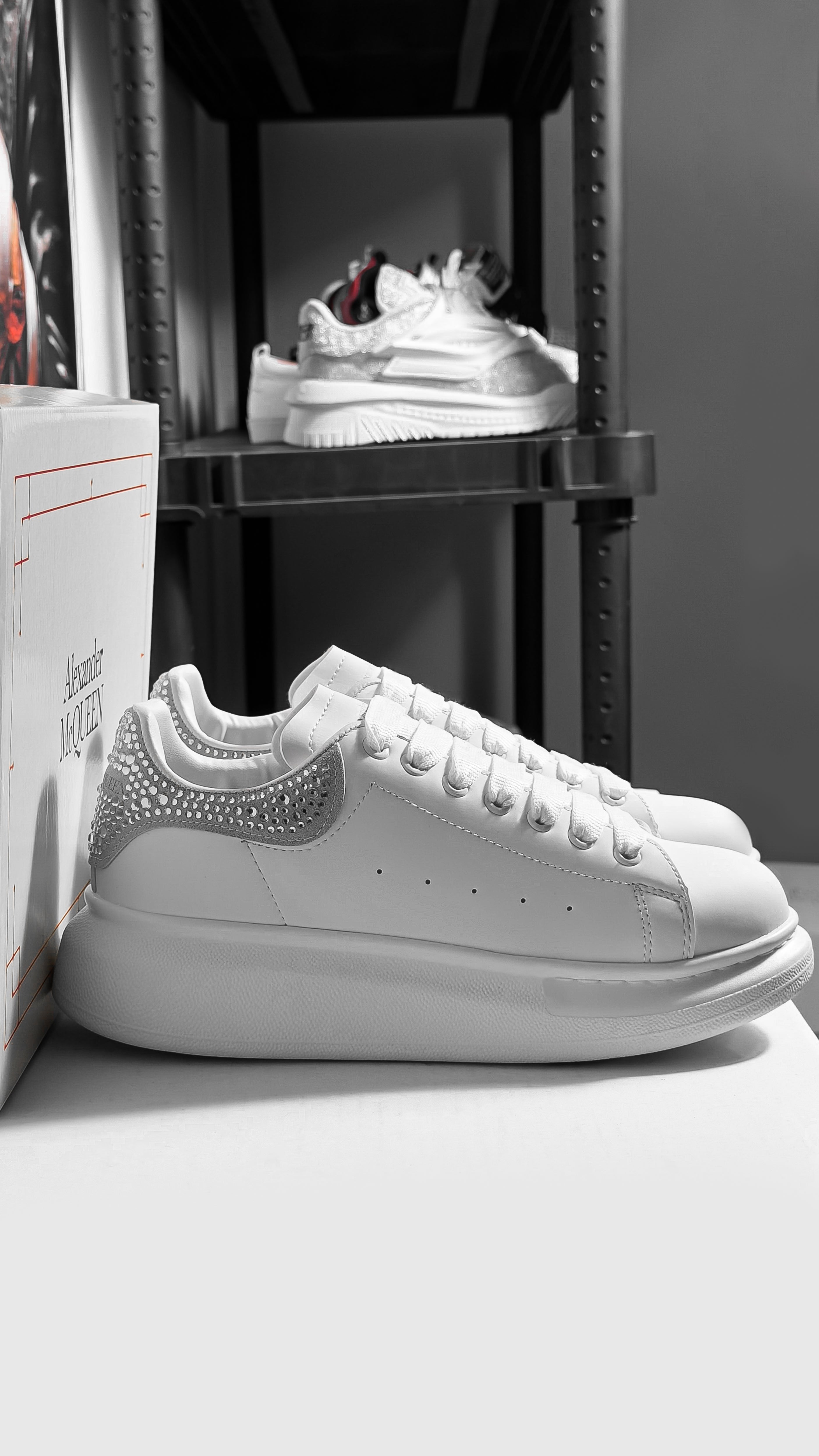 AMQ WHITE DIAMONDS 2