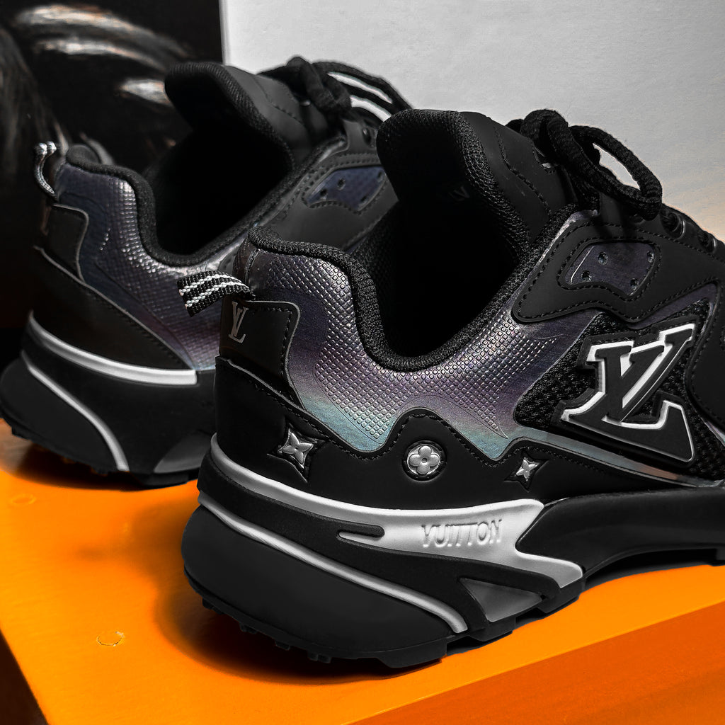 LV Runner Tactic Black