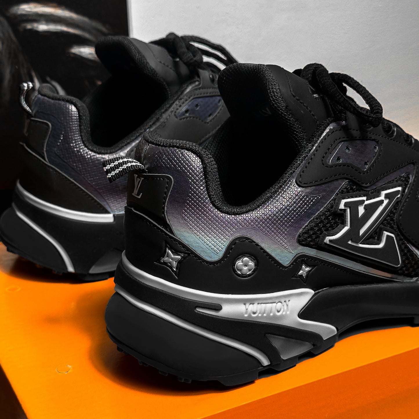 LV Runner Tactic Black