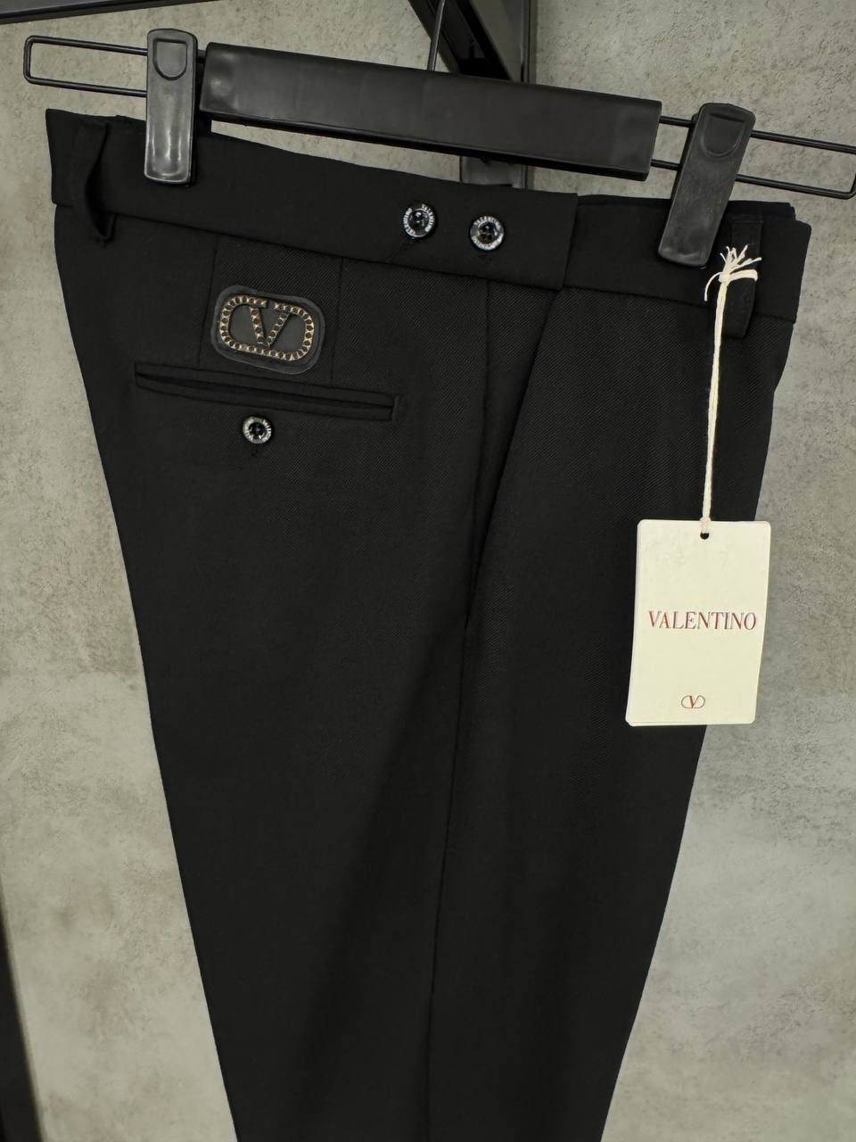 VLTN SACOU/PANTALONI