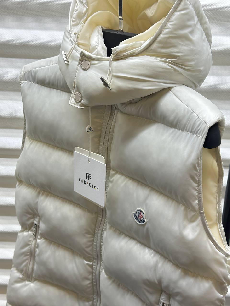 MNCLR VEST EGG CREAM