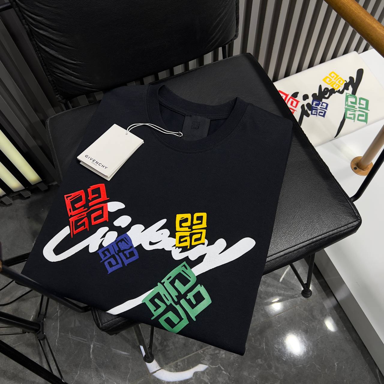 Givenchy T-Shirt