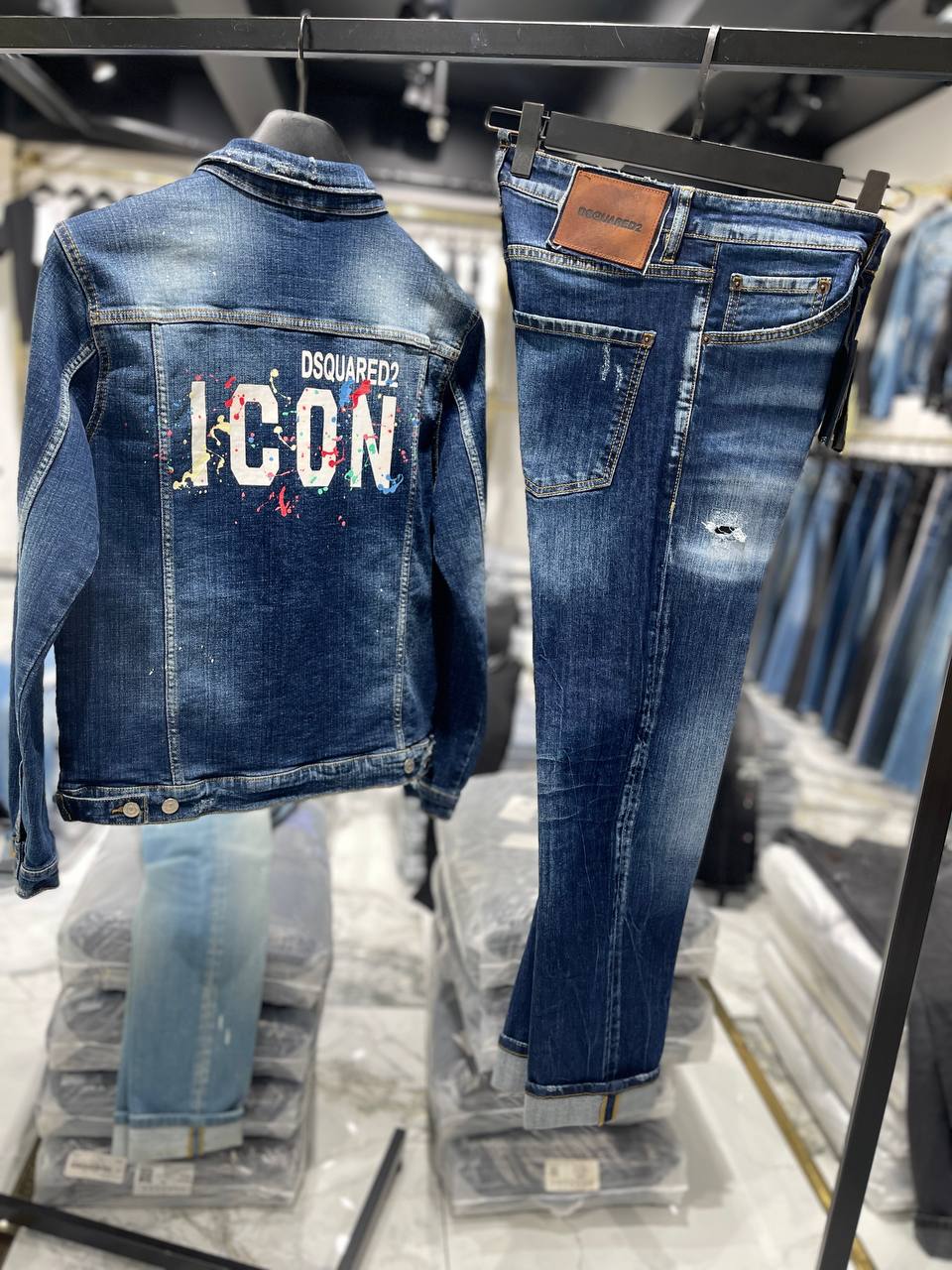 DSQ ICON JEANS