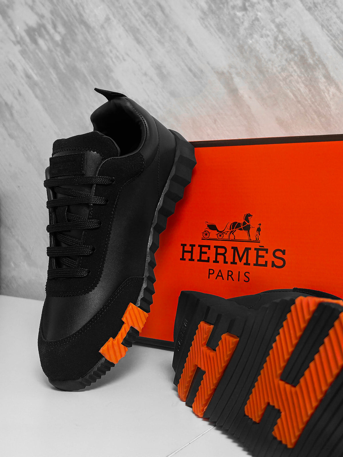 Hermés Black