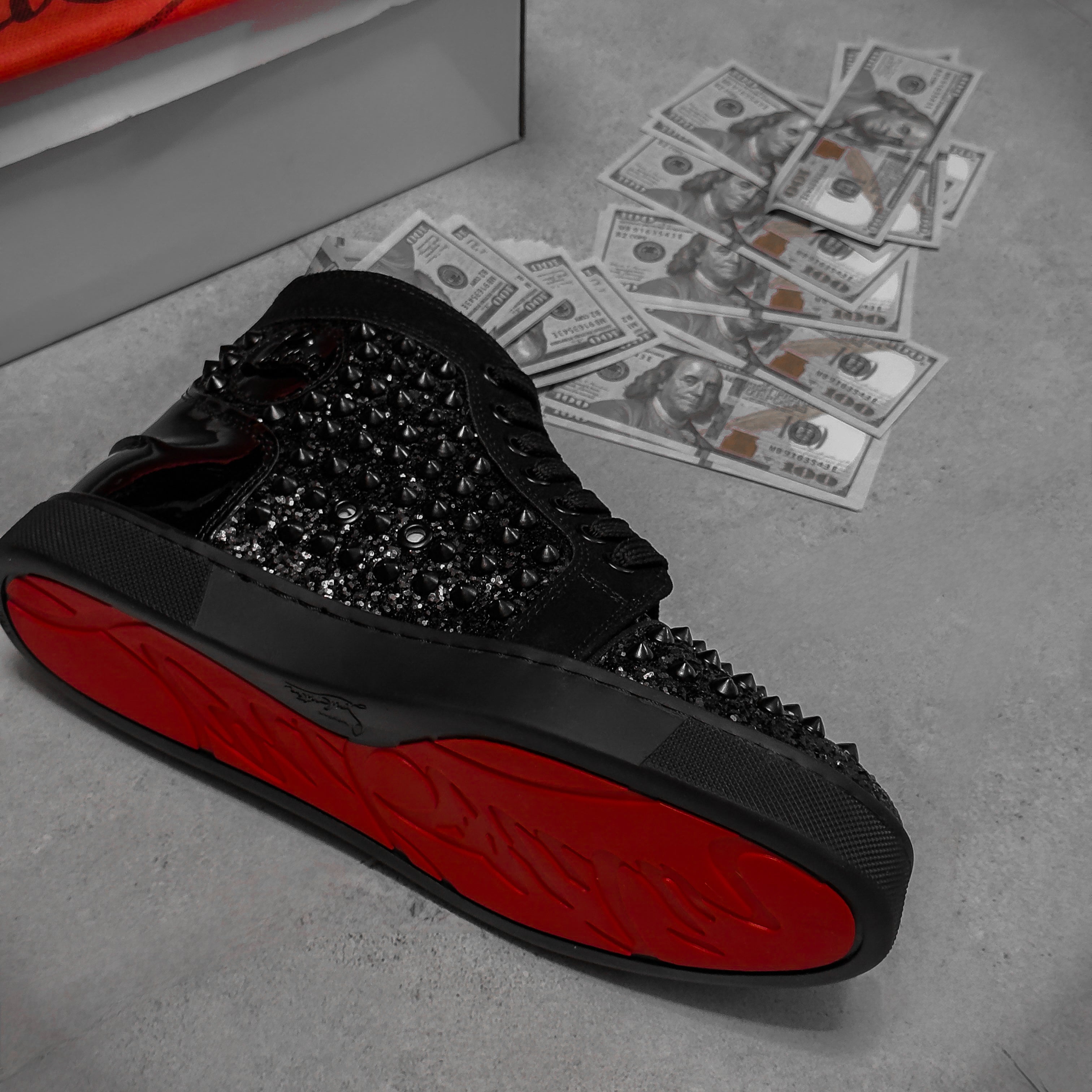 LB HIGH SPIKE SHINNY